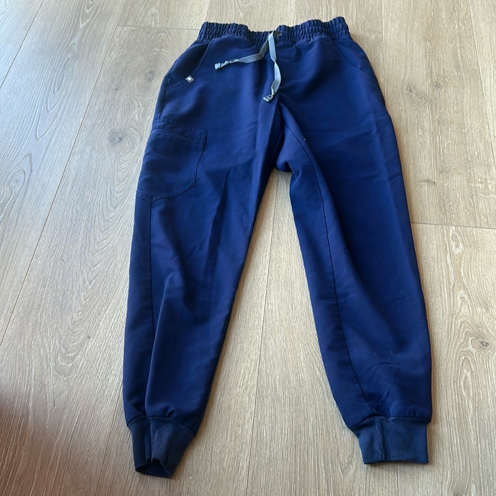 Figs high waisted jogger scrubs